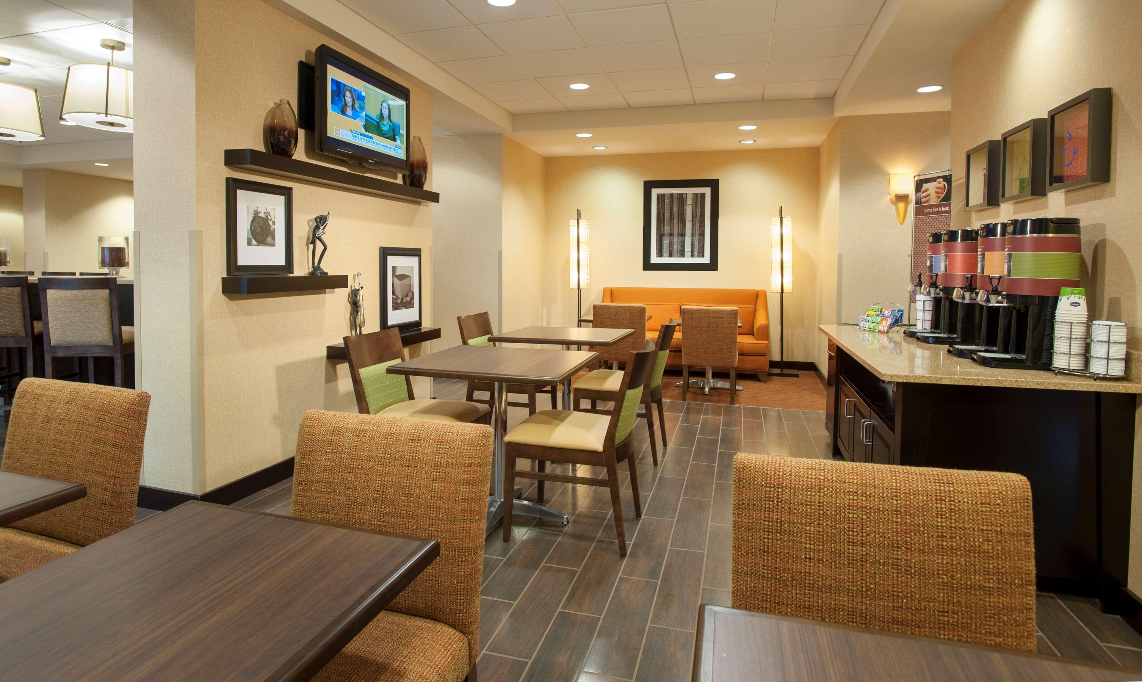 Hampton Inn Washington-Dulles International Airport South Шантили Екстериор снимка