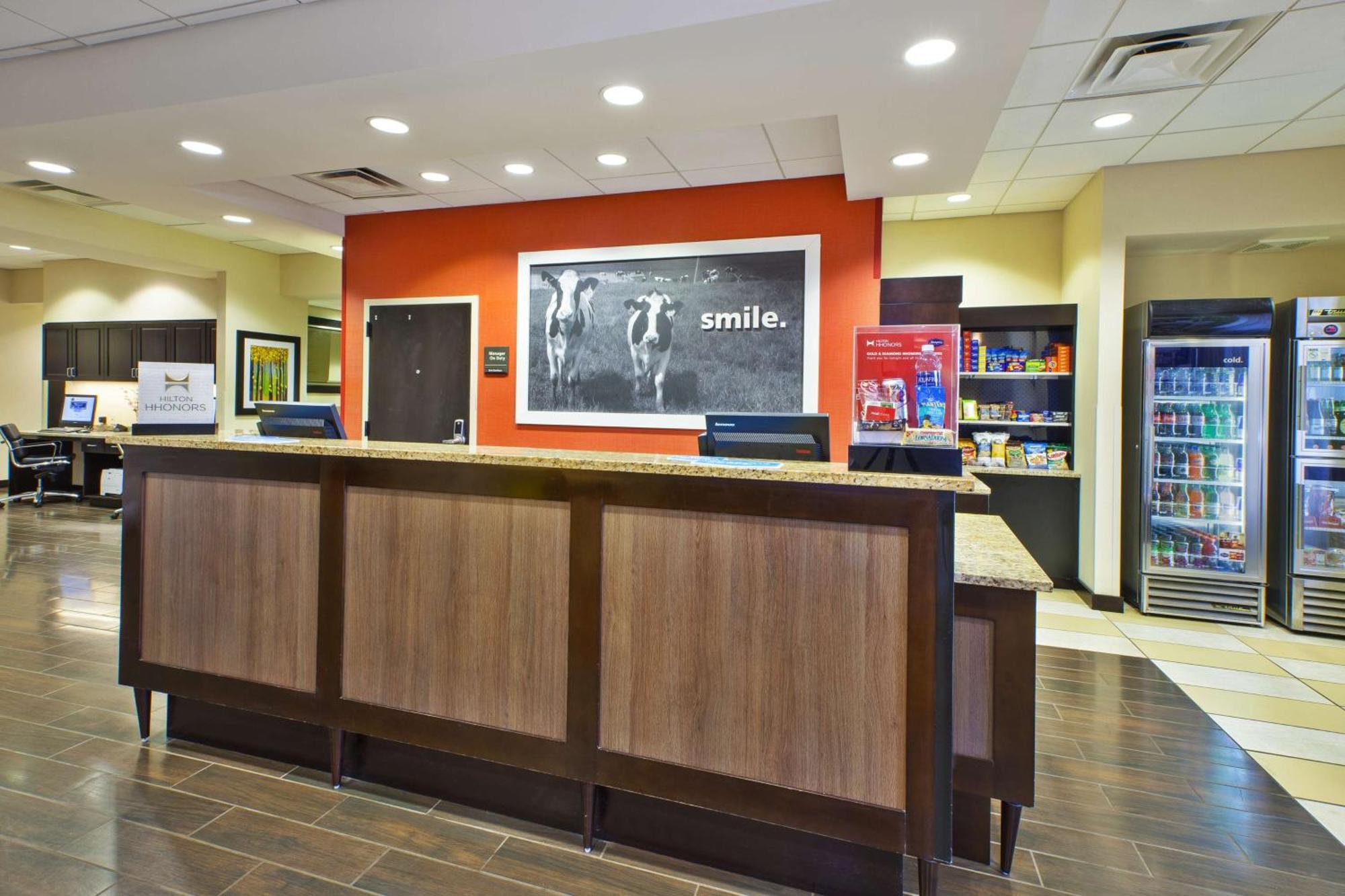 Hampton Inn Washington-Dulles International Airport South Шантили Екстериор снимка