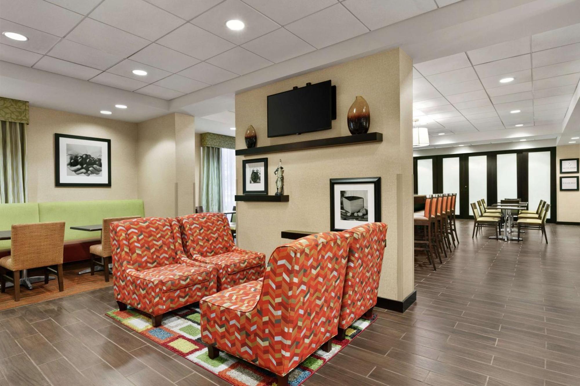 Hampton Inn Washington-Dulles International Airport South Шантили Екстериор снимка
