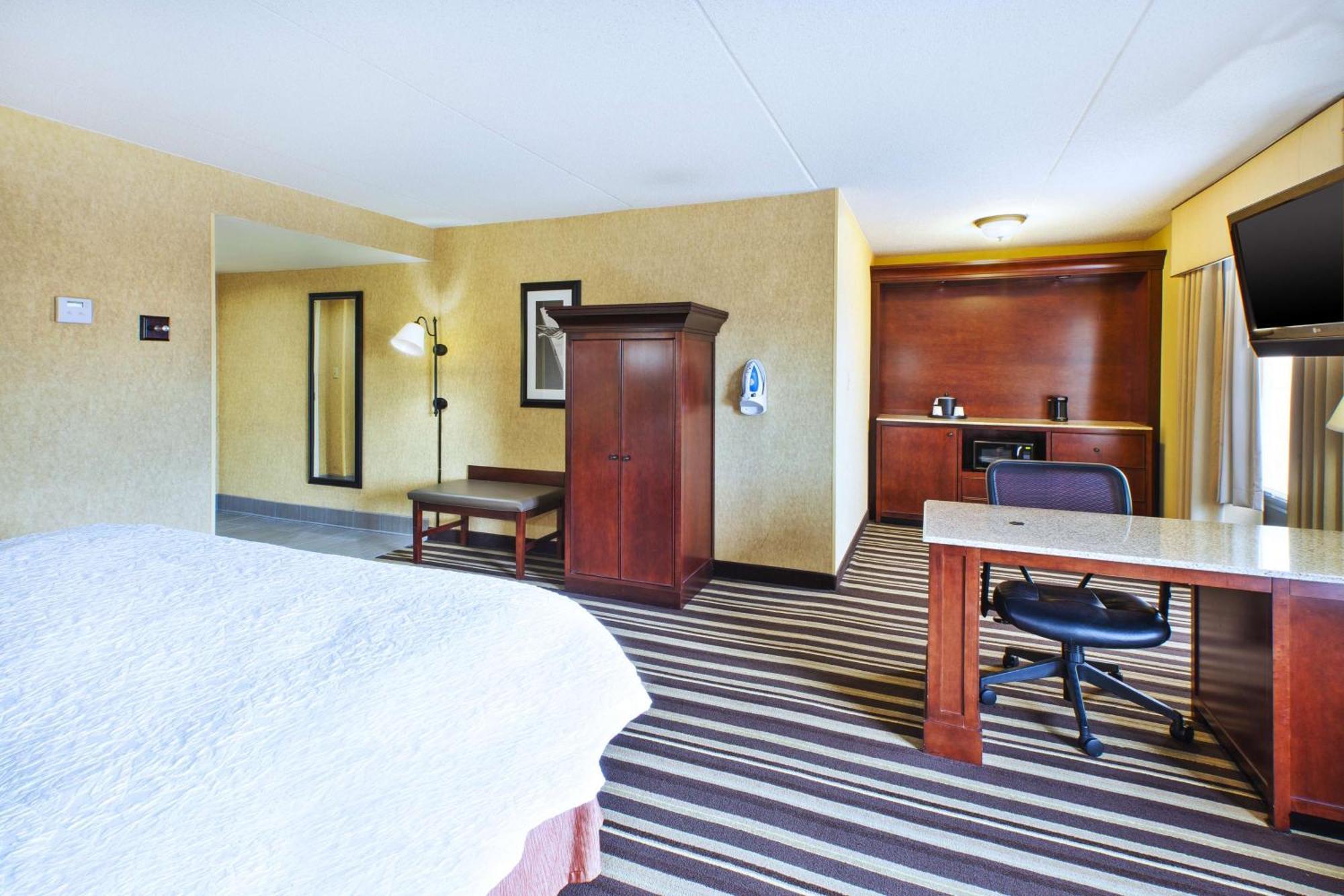 Hampton Inn Washington-Dulles International Airport South Шантили Екстериор снимка