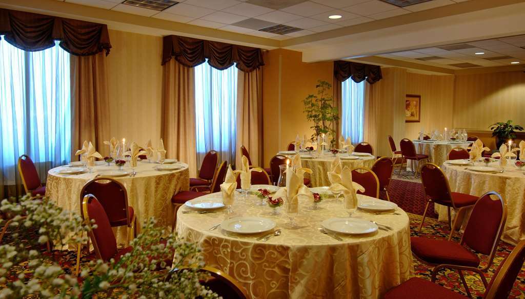 Hampton Inn Washington-Dulles International Airport South Шантили Съоръжения снимка